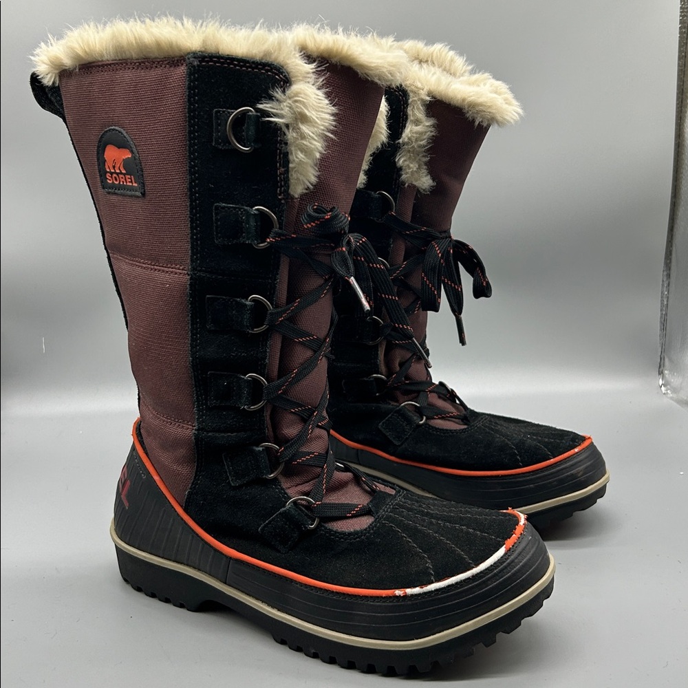 Sorel Tivoli II High Snow Boots in Madder Brown, 8.5